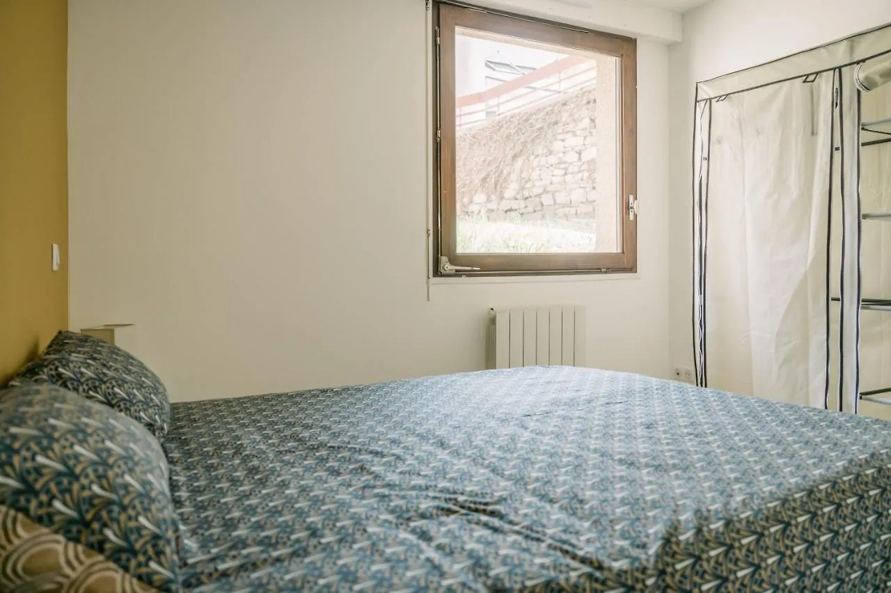 Appartement T5 Bompard Centre Rodez, Parking Prive 0*, ロデーズ