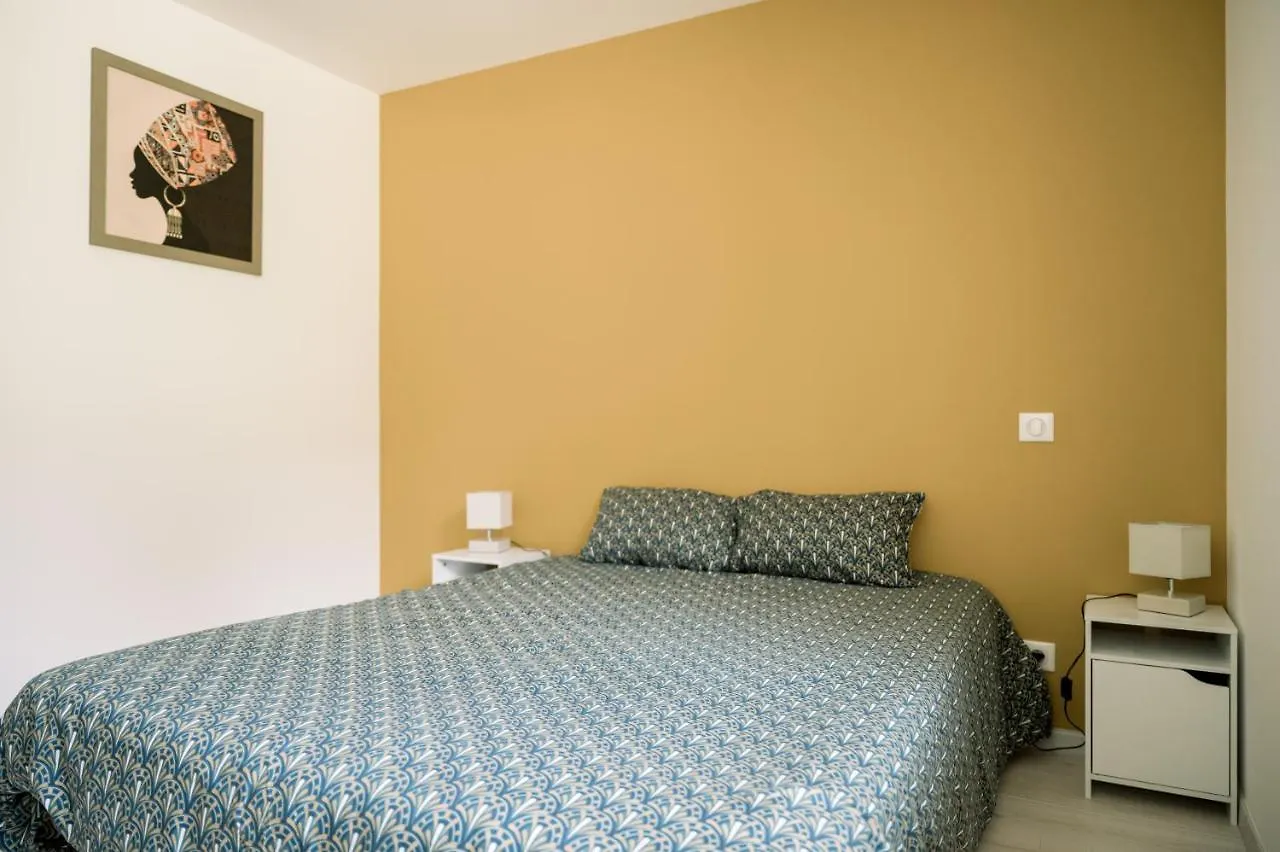 Appartement T5 Bompard Centre Rodez, Parking Prive アパート