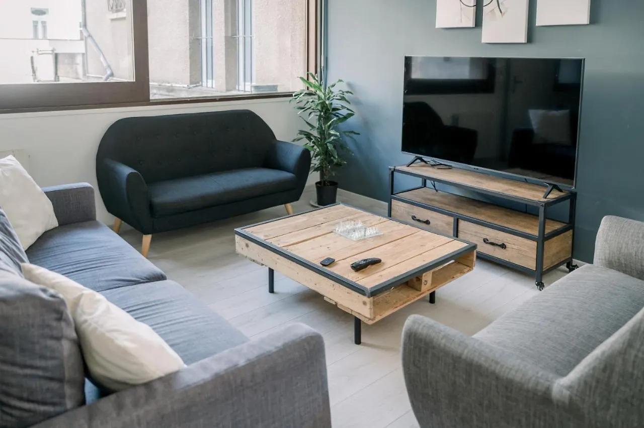 Appartement T5 Bompard Centre Rodez, Parking Prive